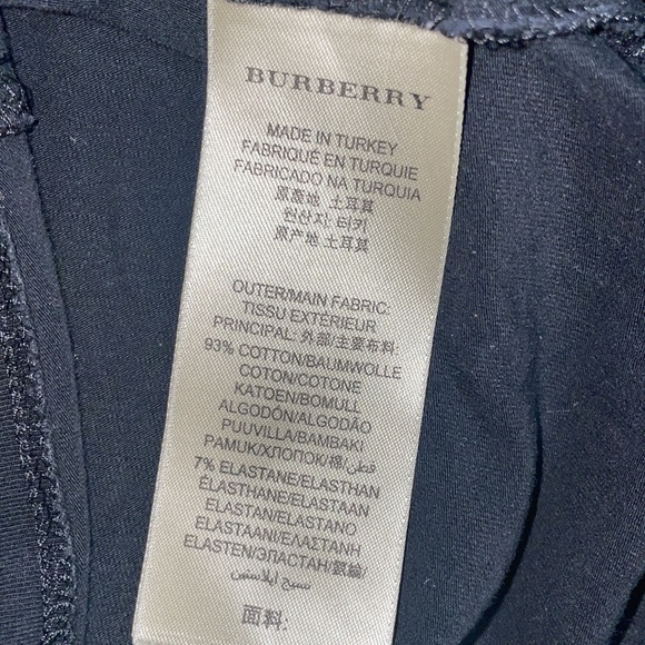 Burberry - Picture 4 of 5